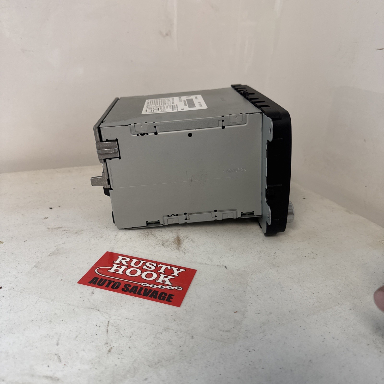 2009 Volkswagen JETTA RADIO AM-FM – CD-MP3 1K0035180L