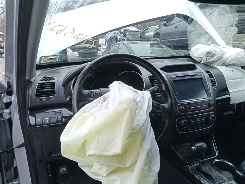 Audio Equipment Radio Amplifier Under Passenger Seat Fits 14-15 SORENTO 174857