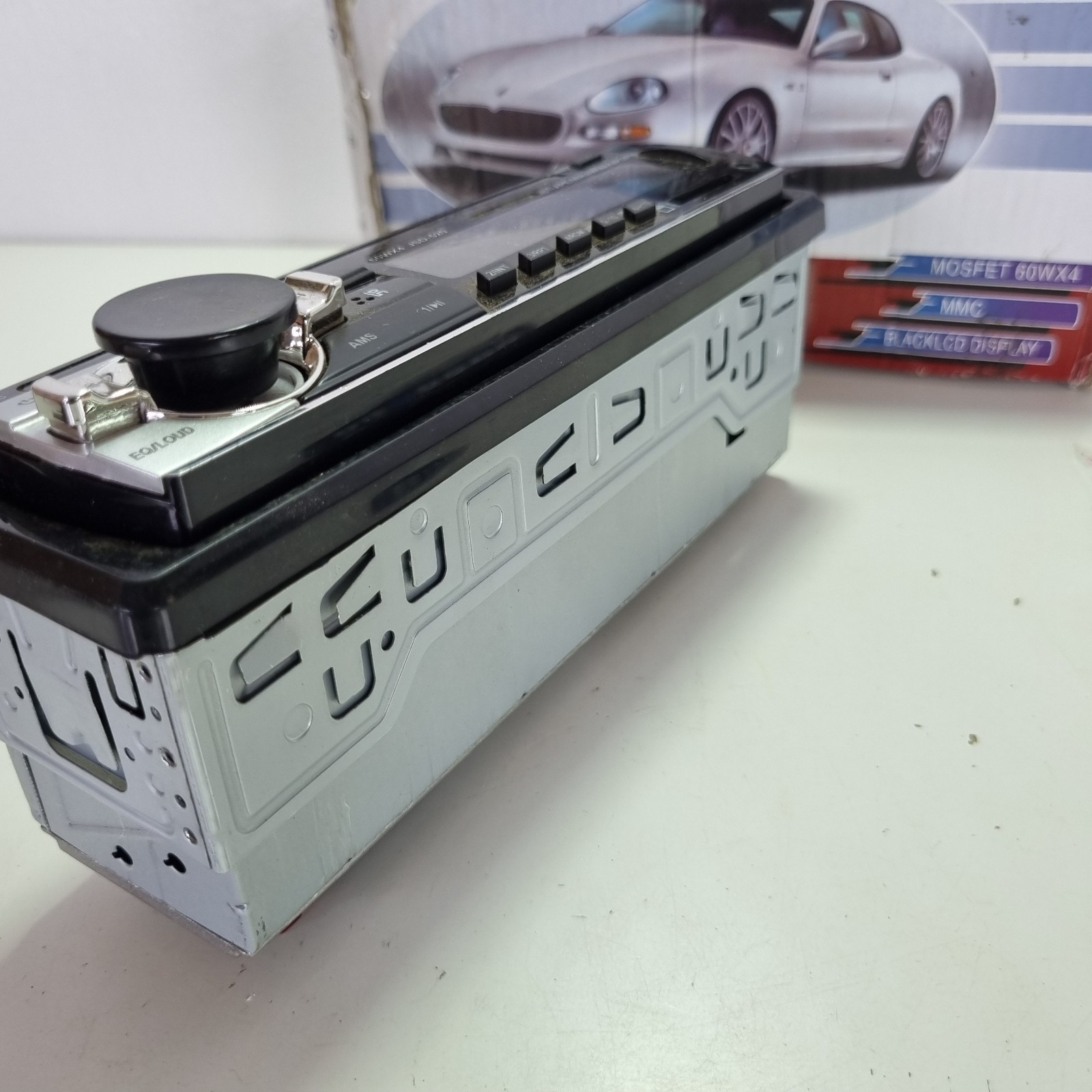 Car MP3 Player with Bluetooth Receiver and Navigation Call Feature + FREE POST