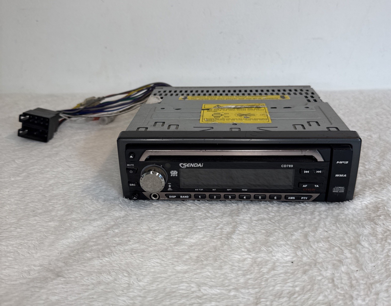 Sendai CD789 Used Car Stereo Head Unit CD/MP3 AM/FM In-Dash Not Tested