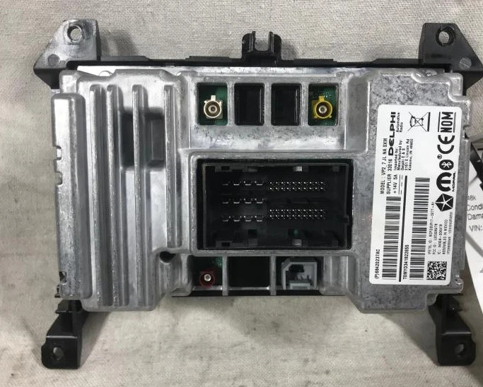 2018-2020 Jeep Wrangler Radio Receiver Display Screen 7″ Satellite Assembly OEM