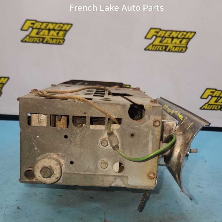 UNTESTED PARTS Radio 989127 Fits 1958 DYNAMIC 88 1245164