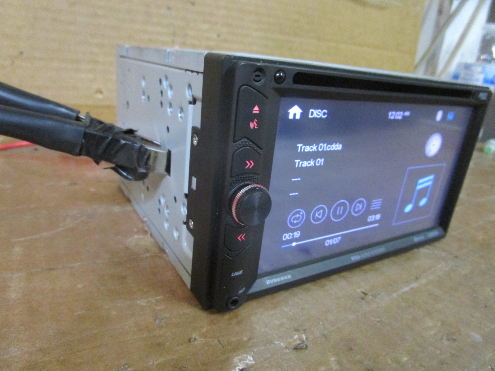 Boss Aftermarket Radio Stereo CD Player Receiver Audio Sound Equipment bv9695b