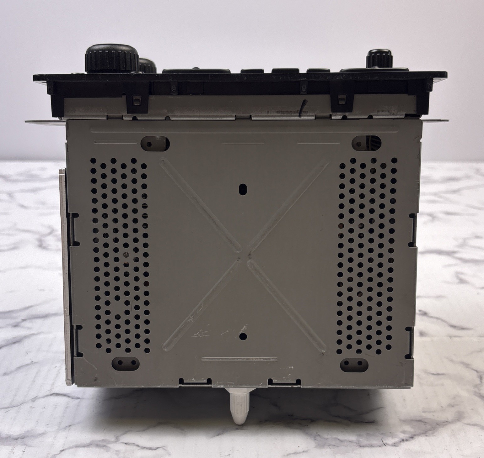 OEM GM Radio CD Player 10359576 for Chevy Silverado Sierra Tahoe Yukon 2003-2006