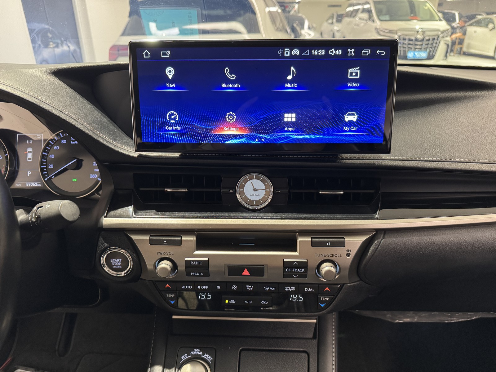 Car Android 13.0 Radio GPS Navi 12.3″ Carplay 4+128G For Lexus ES 2013-2017 LHD