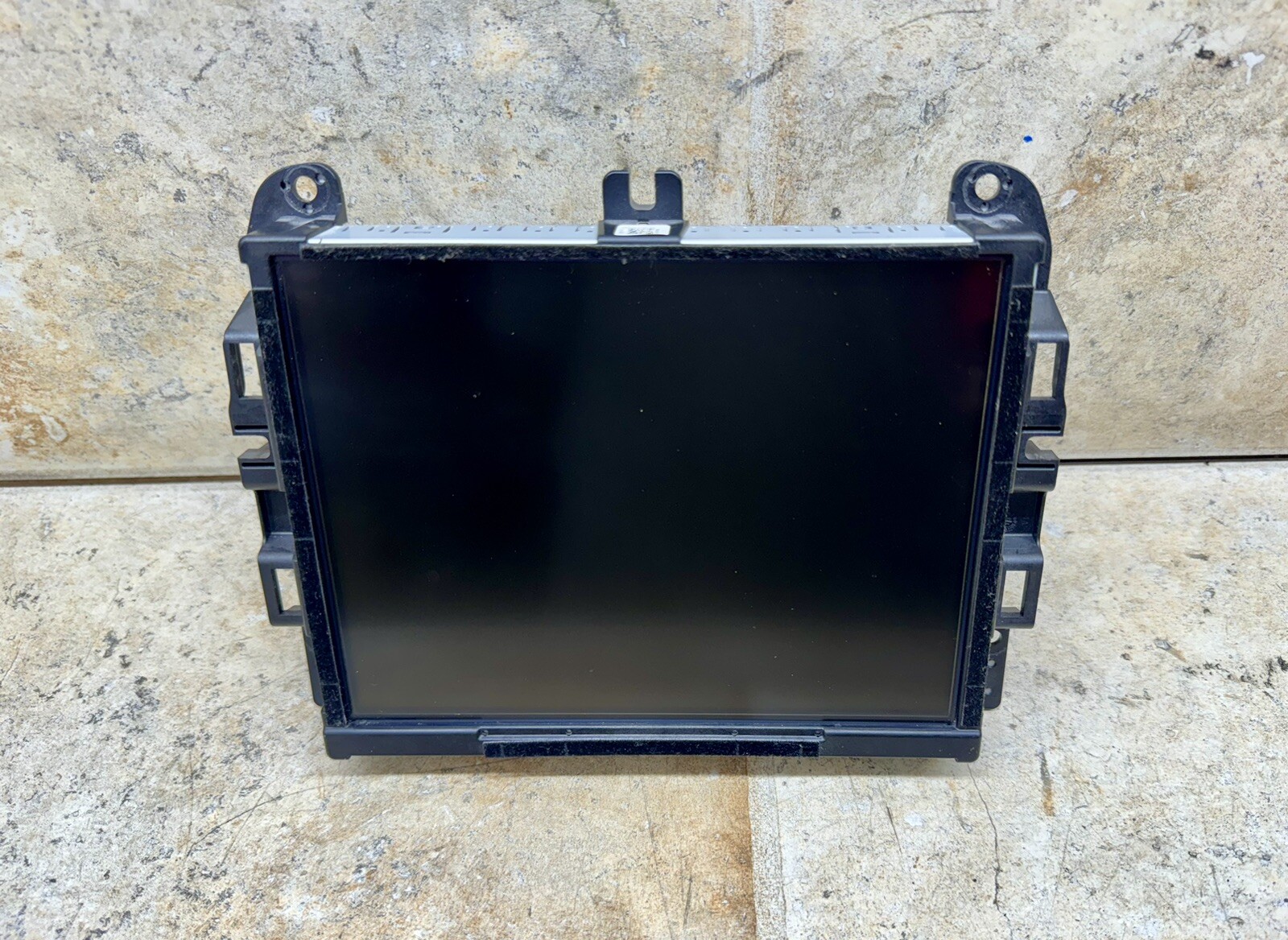 2014 -2017 DODGE DURANGO 8.4″ VP4 RADIO NAVIGATION UCONNECT SCREEN OEM