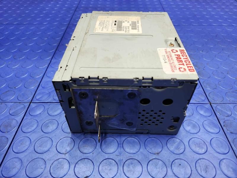 04-05 Nissan Armada Radio Receiver Head Unit AM FM 6-Disc CD OEM 28185-7S512