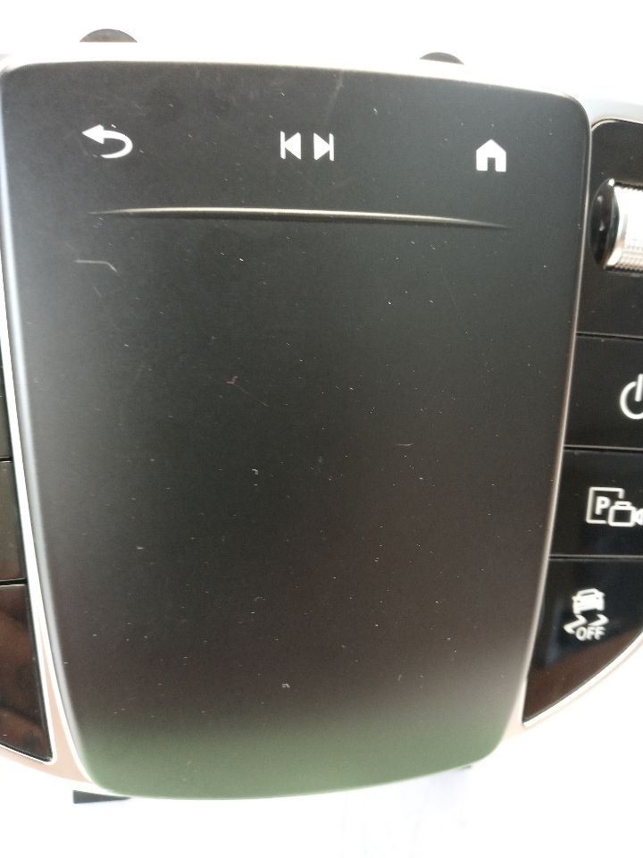 2021 Mercedes GLC300 OEM Radio Display Controls Console Mounted A2539002407