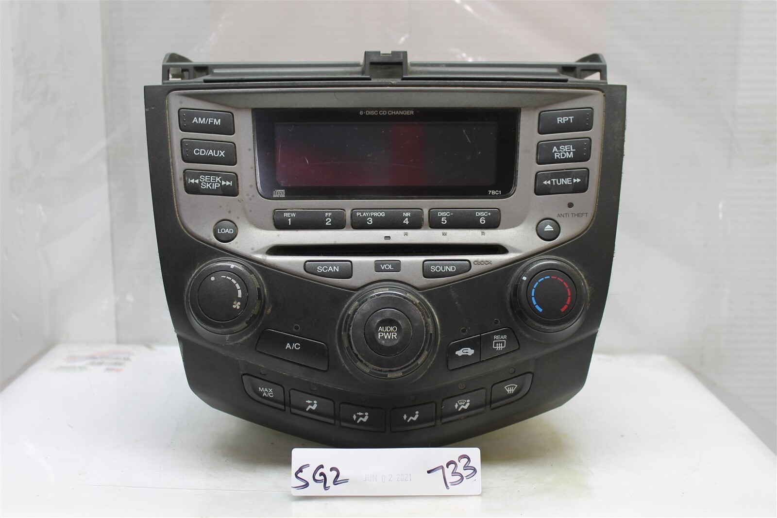 39175SDAA120M2 Honda Accord 2003-06 AM FM CD Audio Radio Receiver OEM 733 5G2