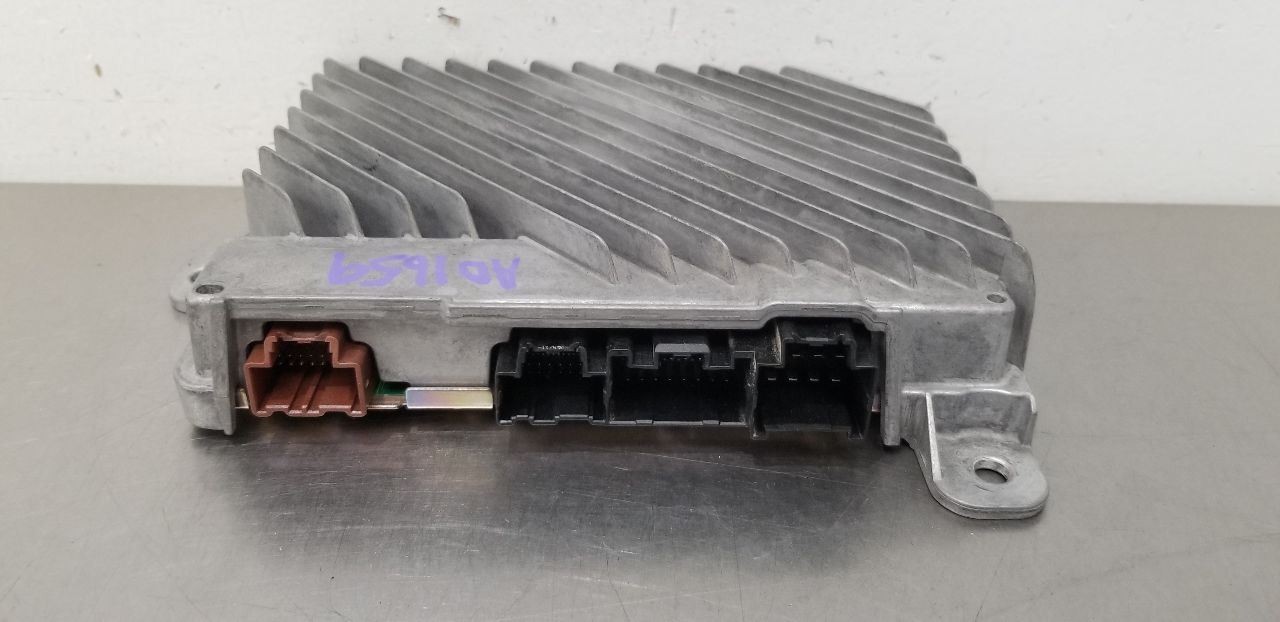 18 GMC SIERRA SLT 2500 RADIO AUDIO AMPLIFIER 84111298