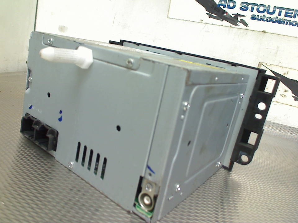 2008 Daewoo / Chevrolet Captiva (C100) SUV 2.4 16V 4×2 (Z24SED) RADIO e13023138