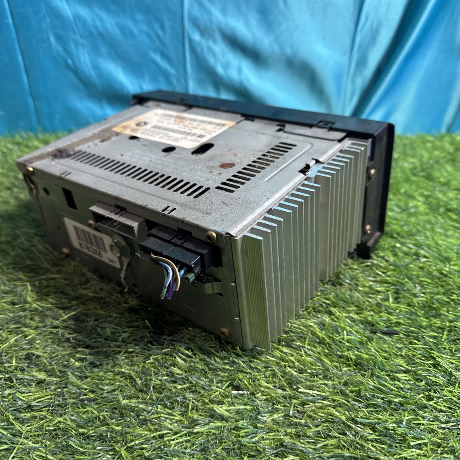 84-02 Dodge Ram Jeep Wrangler OEM Cassette Player Radio P04858556AD