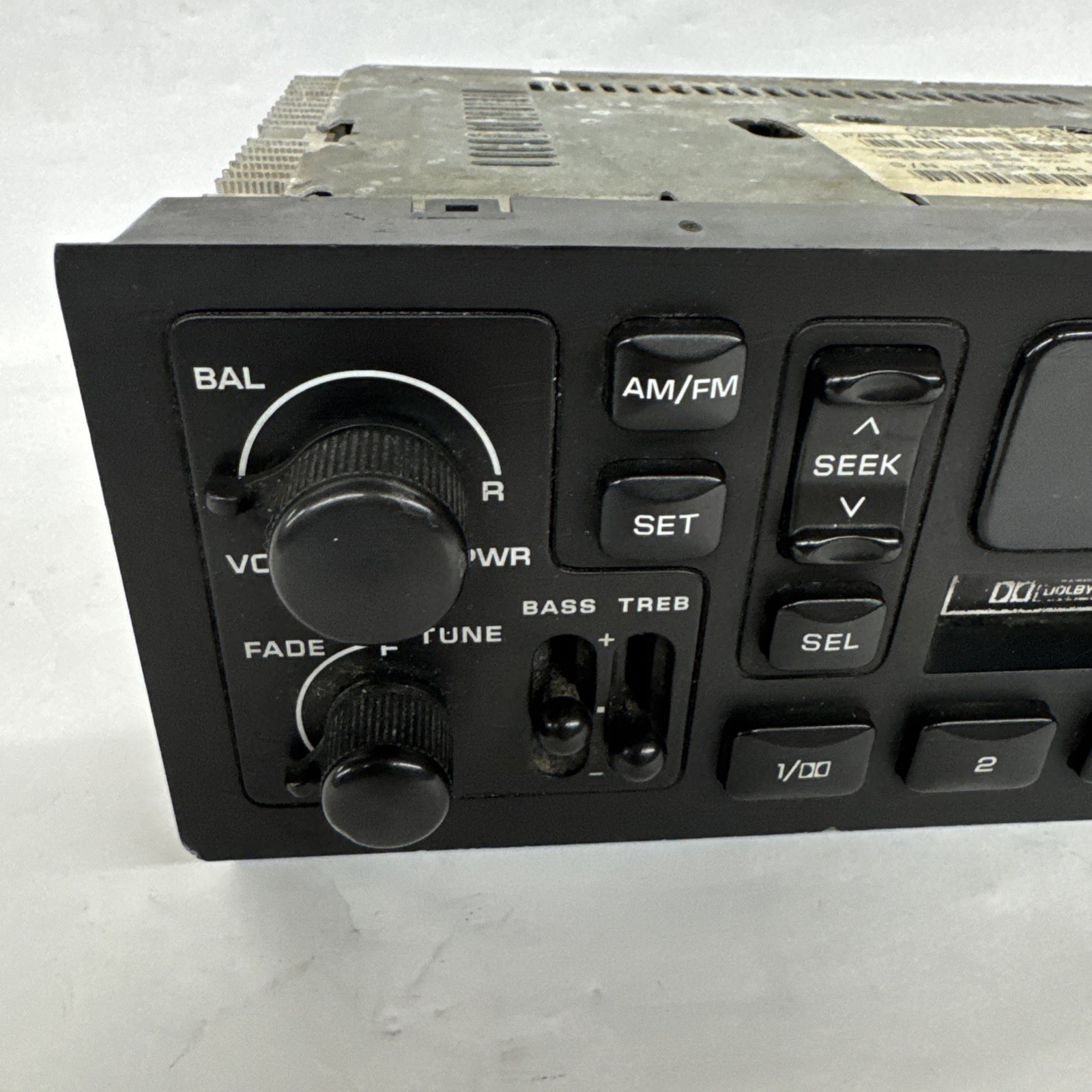 84-02 Chrysler Dodge Jeep OEM Cassette Player AM/FM Radio Part # P56038933AB