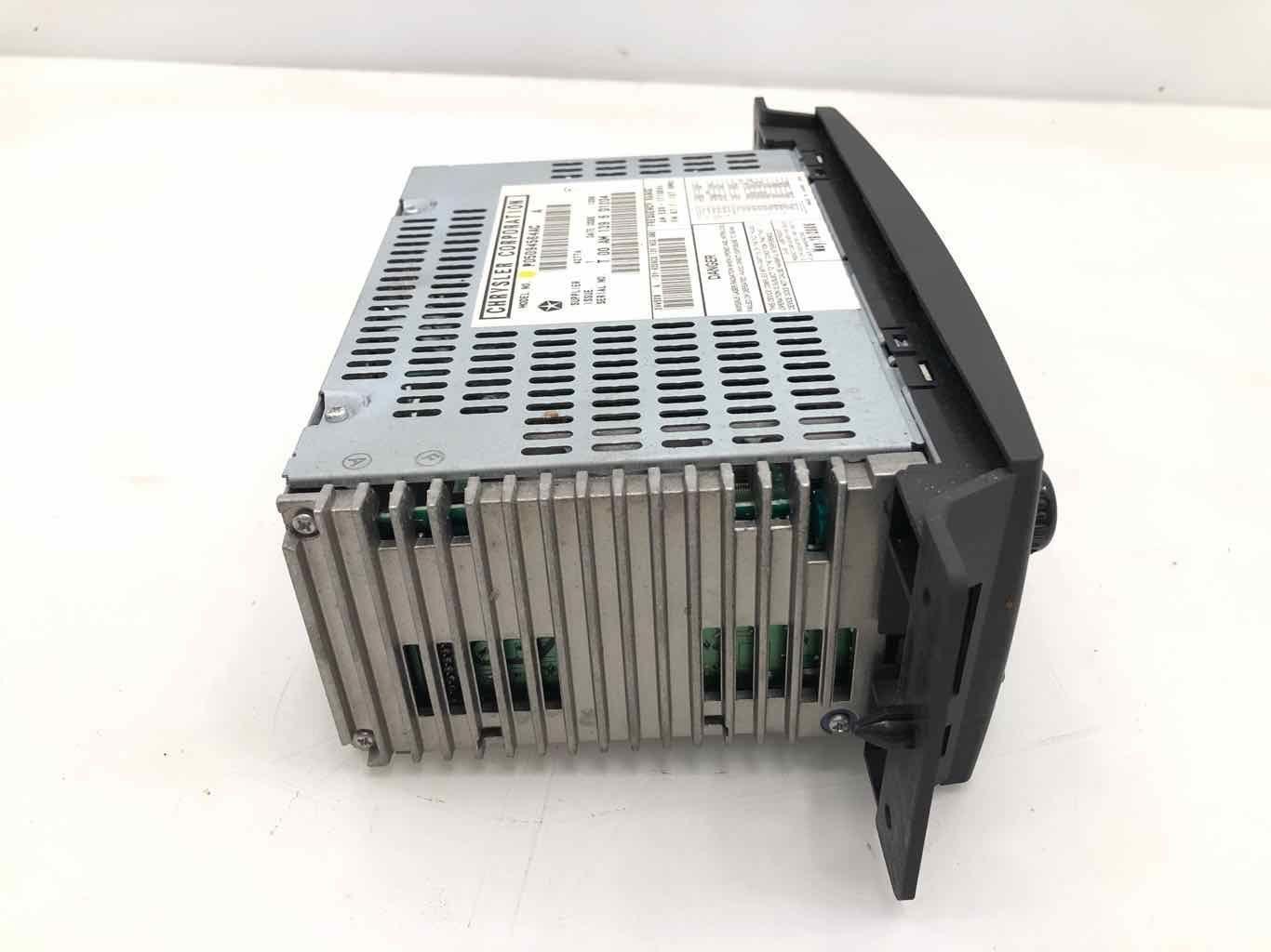 2004-08 Chrylser Pacifica AM-FM-CD Radio Receiver opt RAH Tested OEM#5094564AC