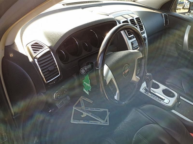 GM 25827118 AM FM Radio CD MP3 Player from 2008 GMC Acadia 10289856