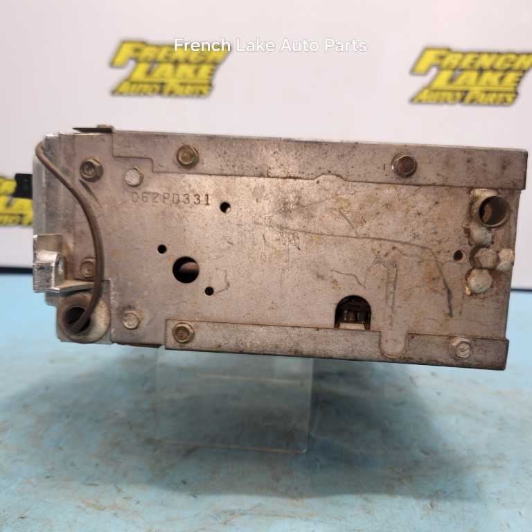 PARTS or REPAIR Radio Model 855 Fits 1959 PLYMOUTH 1240135