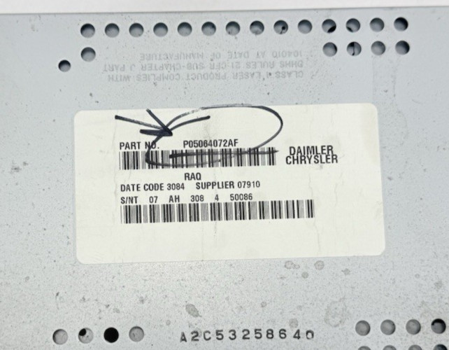 2005-2007 Chrysler 300 Dodge Charger CD Radio 6 Disc Changer OEM P05064072AF