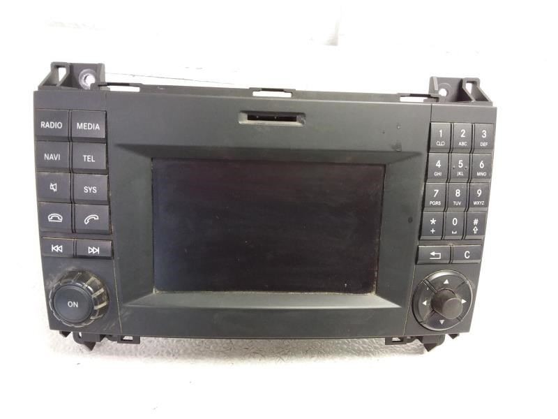 MERCEDES SPRINTER RADIO RECEIVER WITH DISPLAY 753776 OEM PN # A9069001303