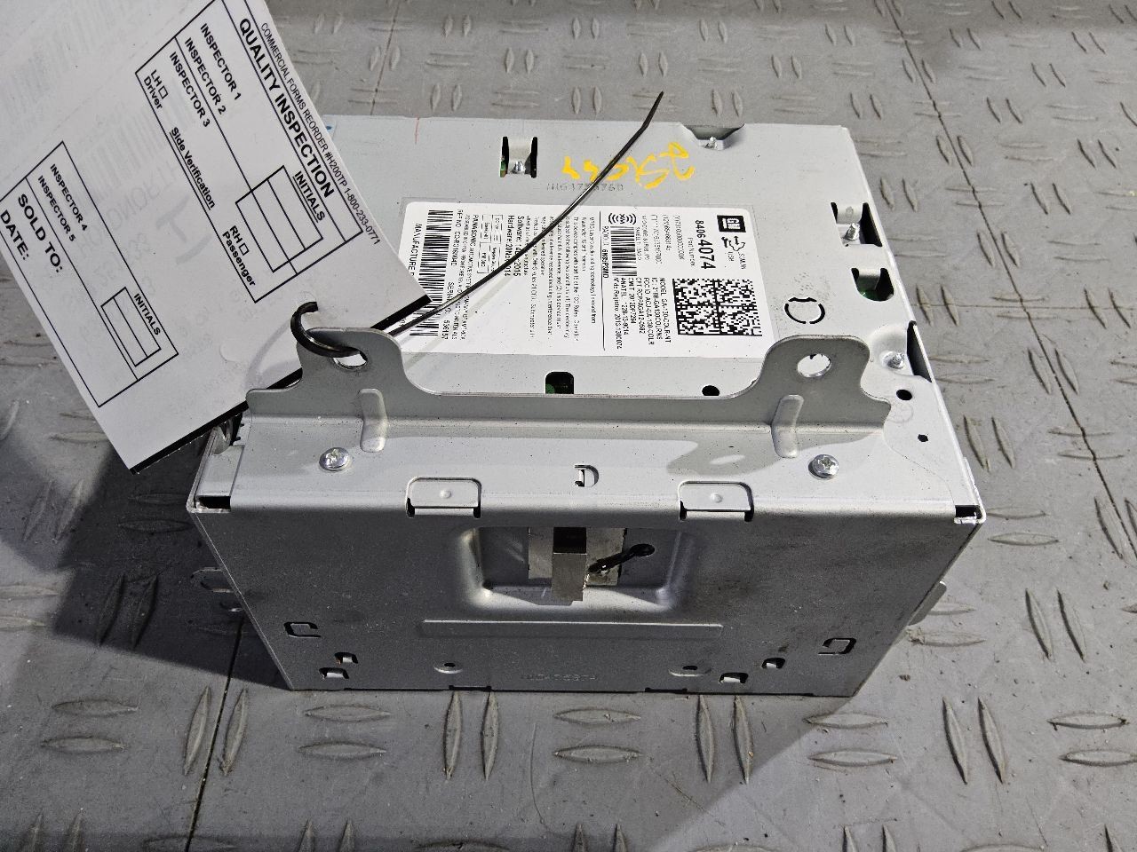 2016-2017 Chevy Equinox Radio Receiver AM FM MP3 USB Opt UFU ID 84064074