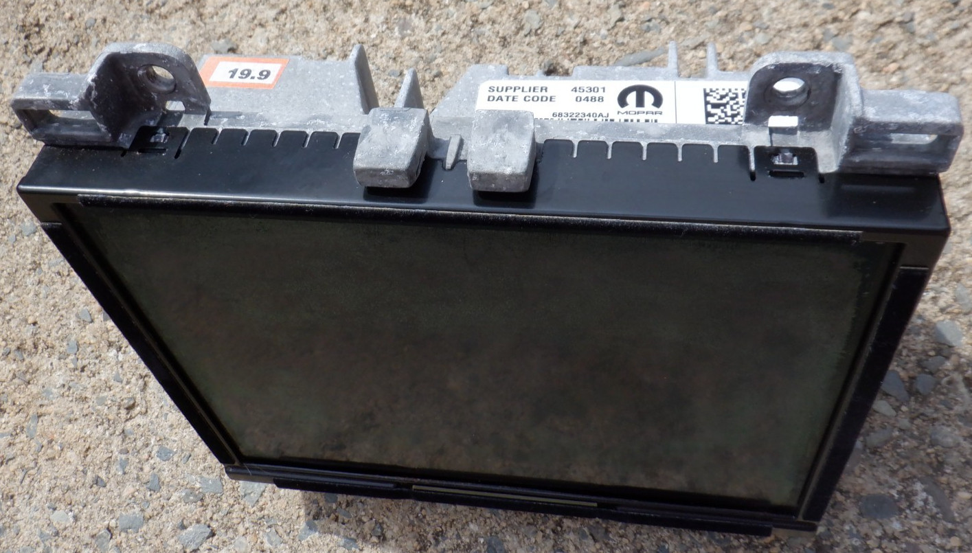17-21 Dodge Charger Chrysler 300 Center Dash Radio Information Display Screen