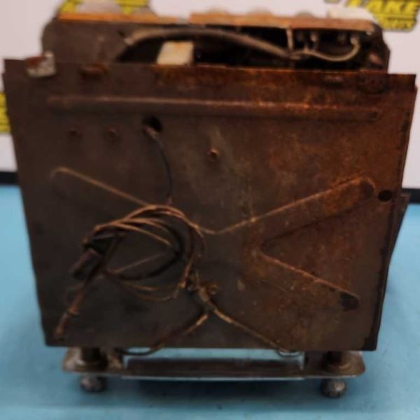 AM/PB RADIO FOR PARTS FITS 1948 CADILLAC 1080382