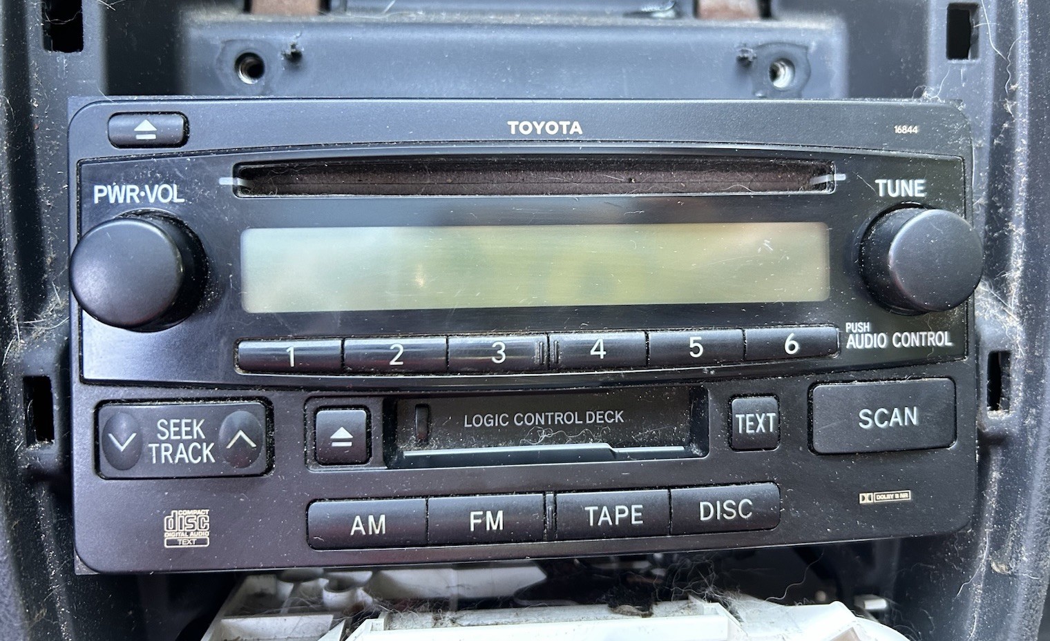 2003 2004 2005 Toyota Celica Rav 4 Matrix 4Runner Radio CD Cassette OEM 16844