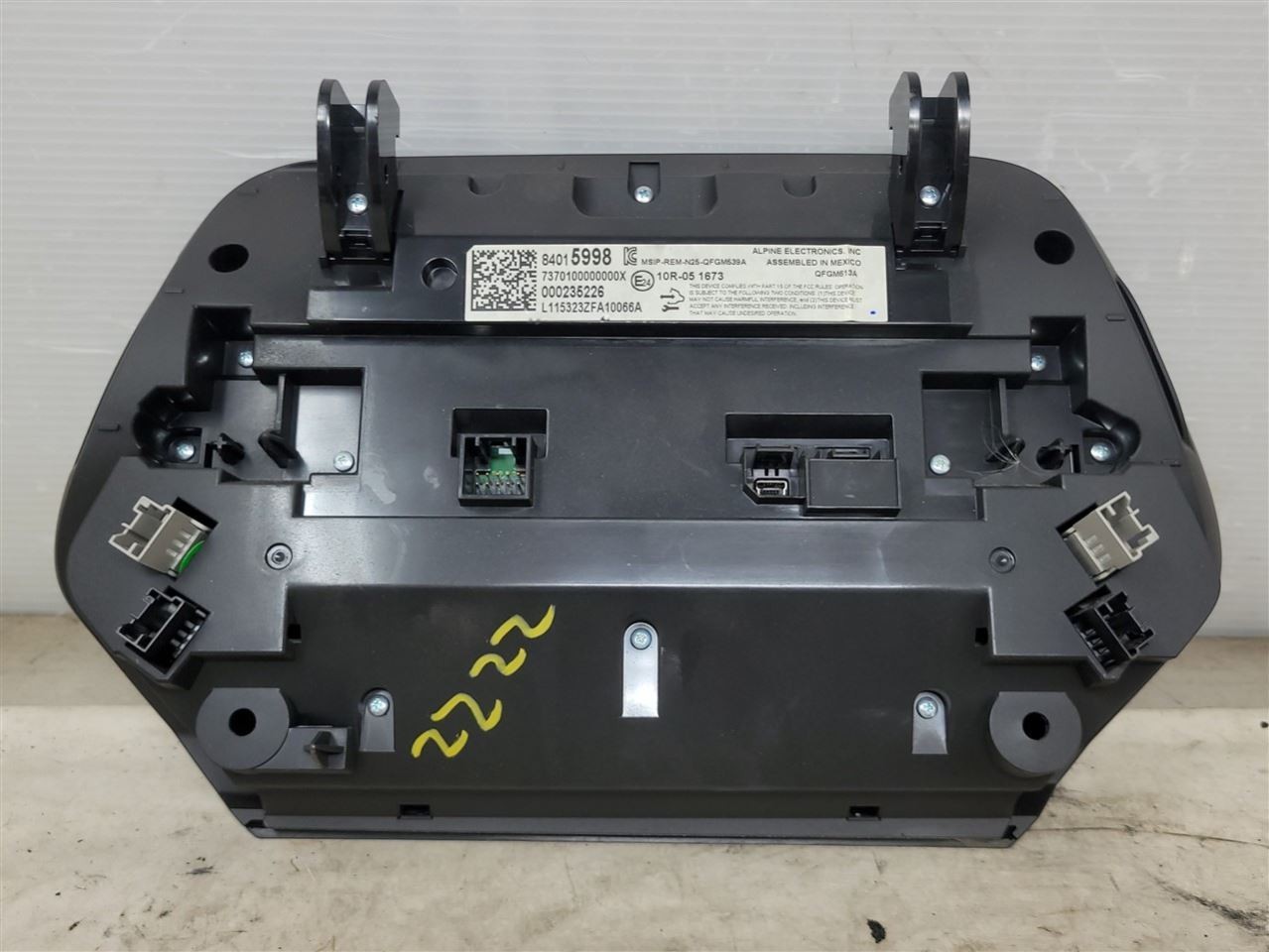 2016 CAMARO SS 8.0 RADIO DISPLAY SCREEN AMBIENT LIGHT STRIP 84015998