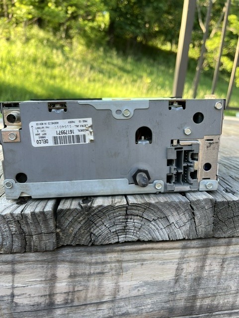 1993-1996 Chevrolet Camaro Delco Radio Stereo Cassette Player 16176761