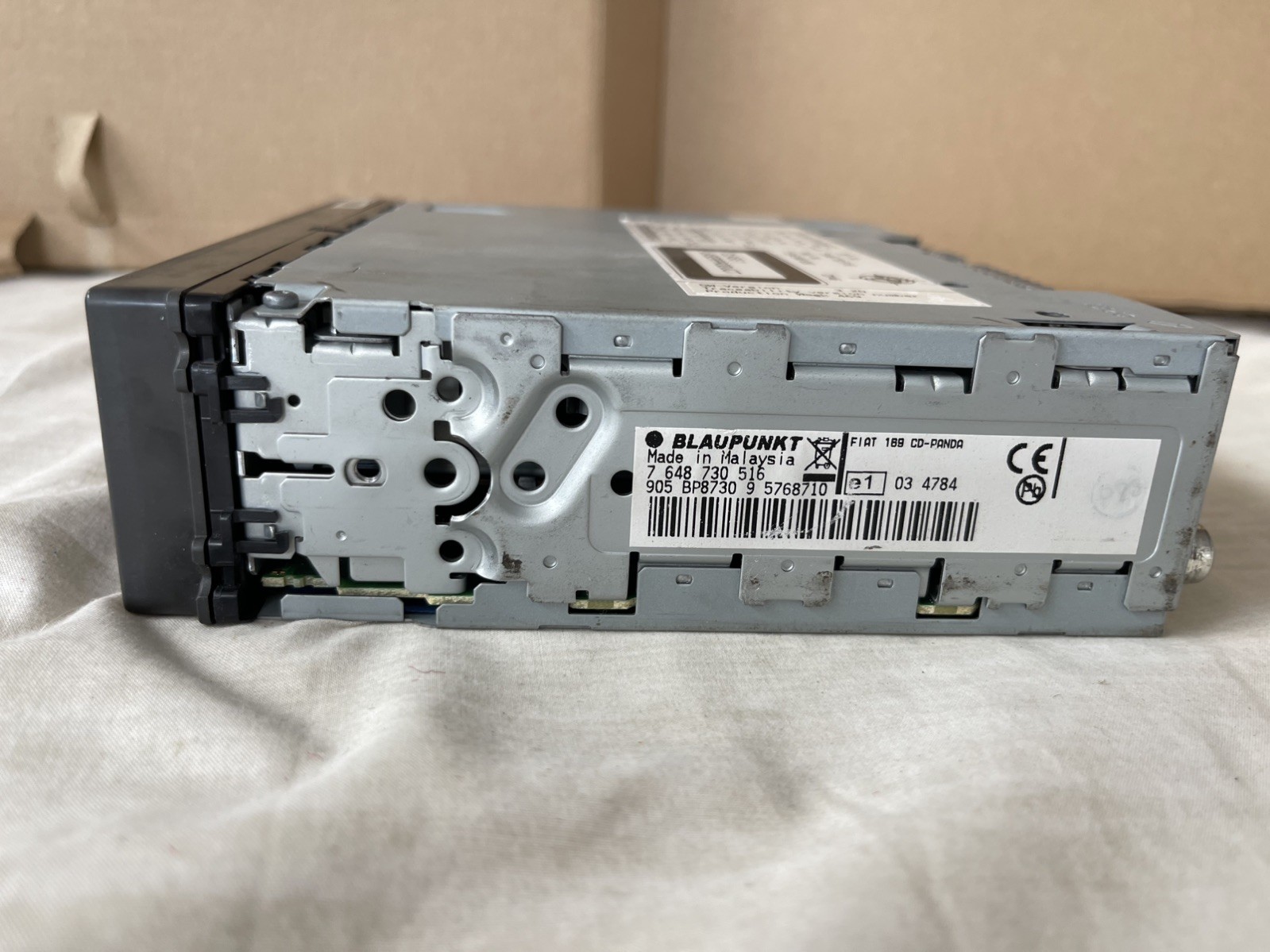 FIAT PANDA STEREO CD PLAYER 7648730516 blaupunkt