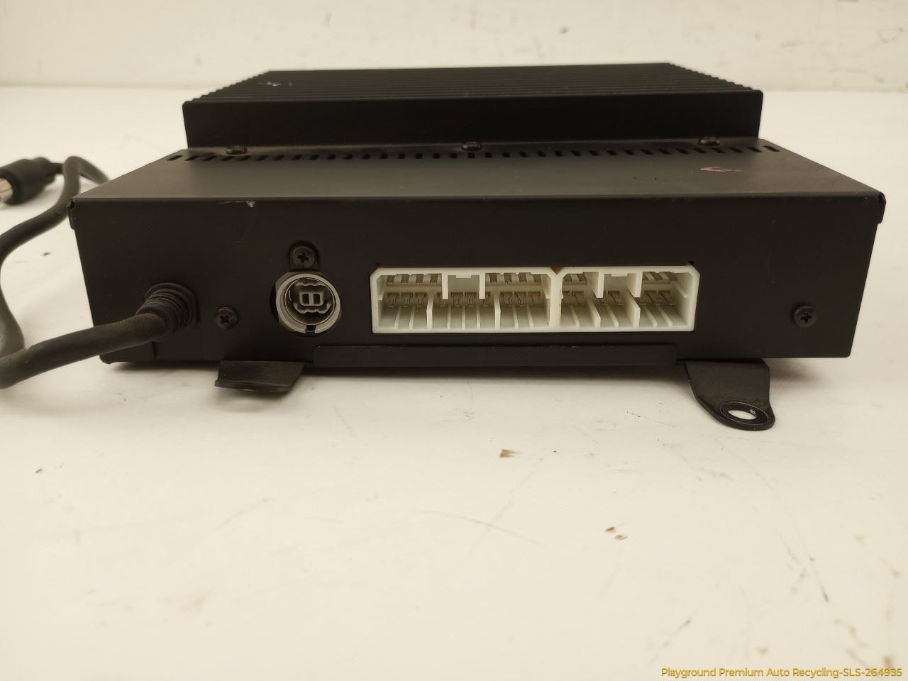 Jaguar XK8 XKR CONVERTIBLE Audio Equipment Radio Stereo Amplifier Fits 2005-2006