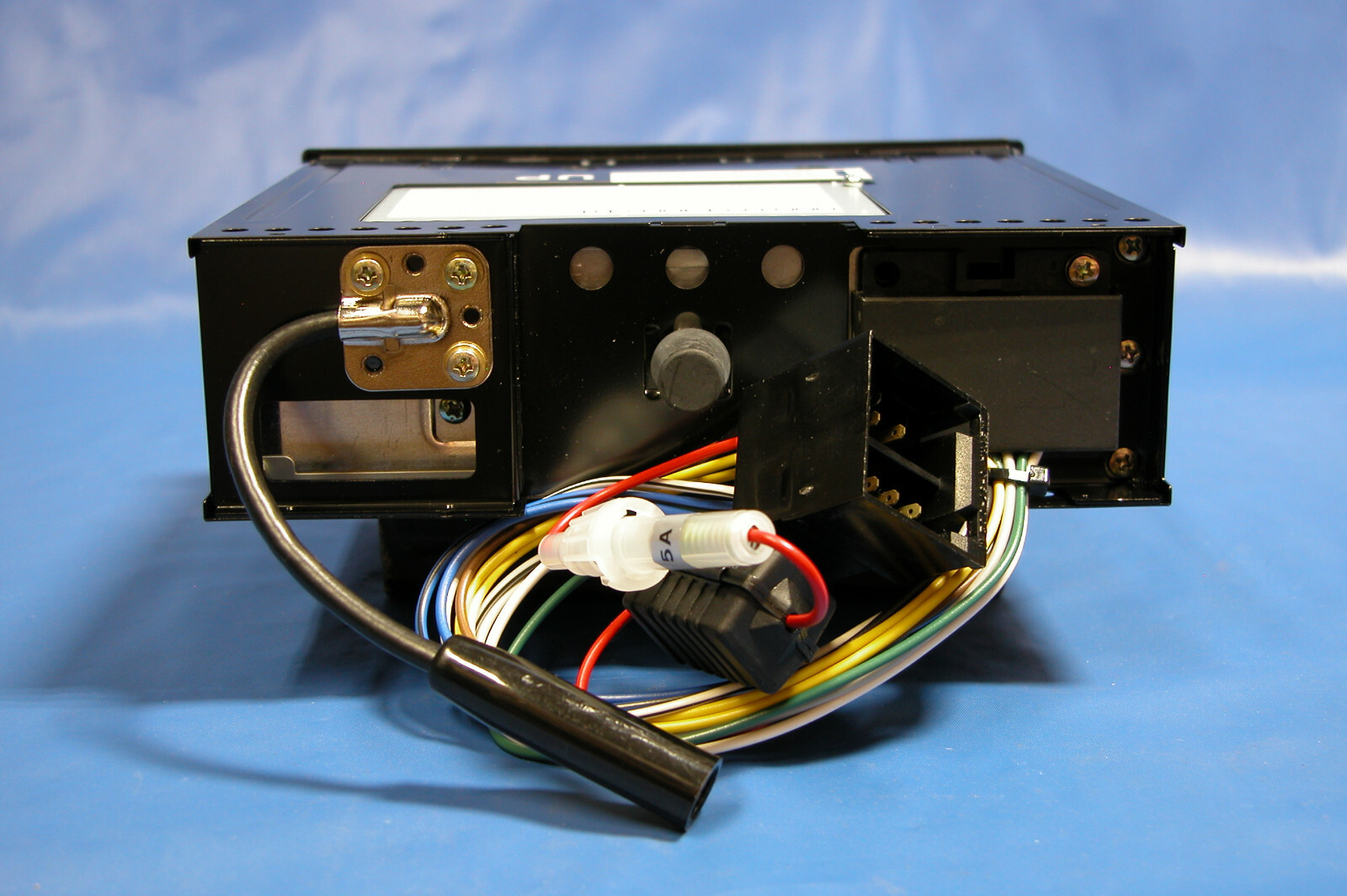 NEW Original Volkswagen Radio P/N 000 034 100 SR1 Fits most Vehicle