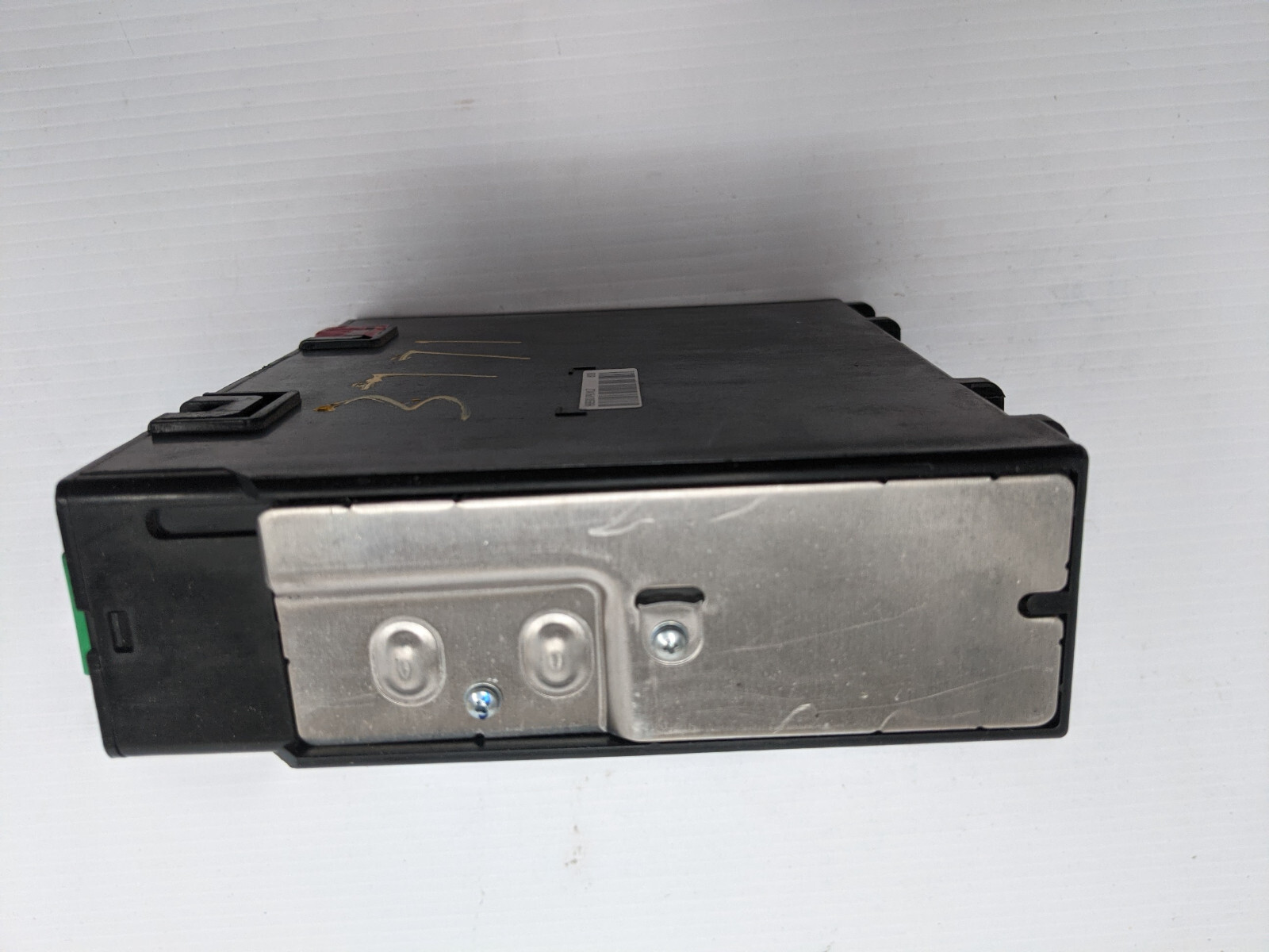UNLOCKED 17-20 VOLT MALIBU CAMARO COLORADO EQUINOX TRAVERSE OEM RADIO 84102321