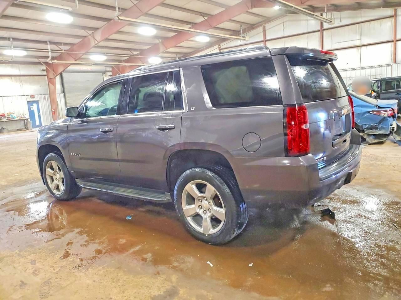Audio Equipment Radio Control Panel With Screen Fits 16 SUBURBAN 1500 1014429