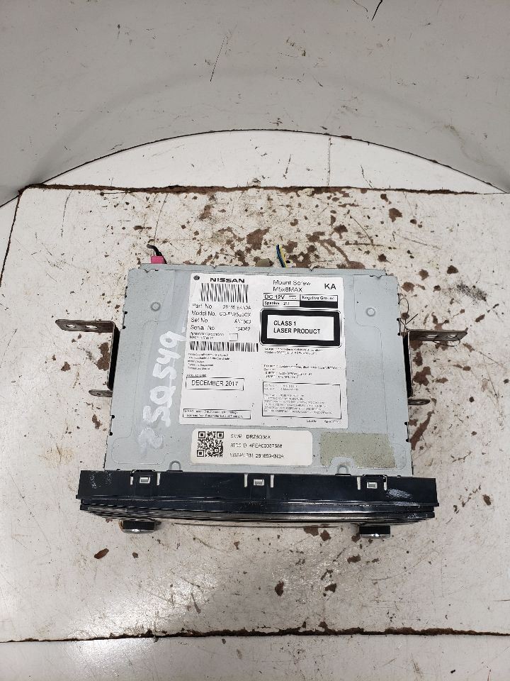 2016-2018 Nissan Versa Radio AM FM CD-receiver Sedan Stereo Receiver OEM 1397702