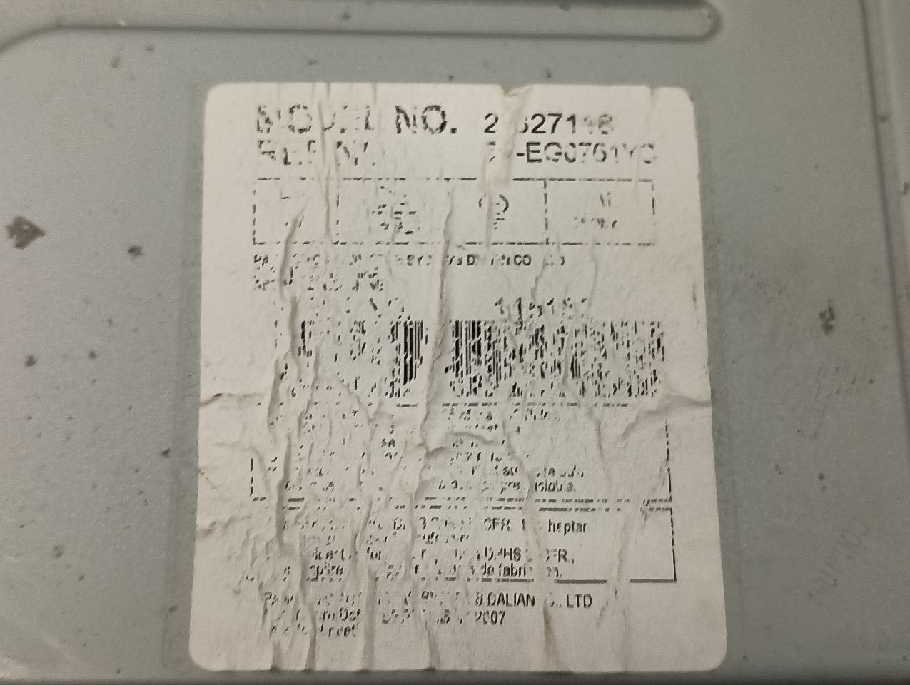 GM 25827118 AM FM Radio CD MP3 Player from 2008 GMC Acadia 10289856