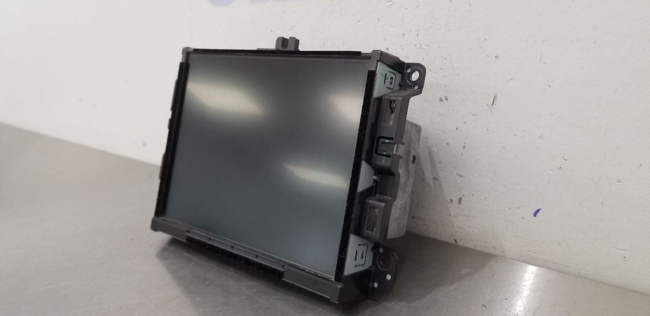 16 DODGE RAM 1500 RADIO AUDIO RECEIVER WITH DISPLAY 68258675AF
