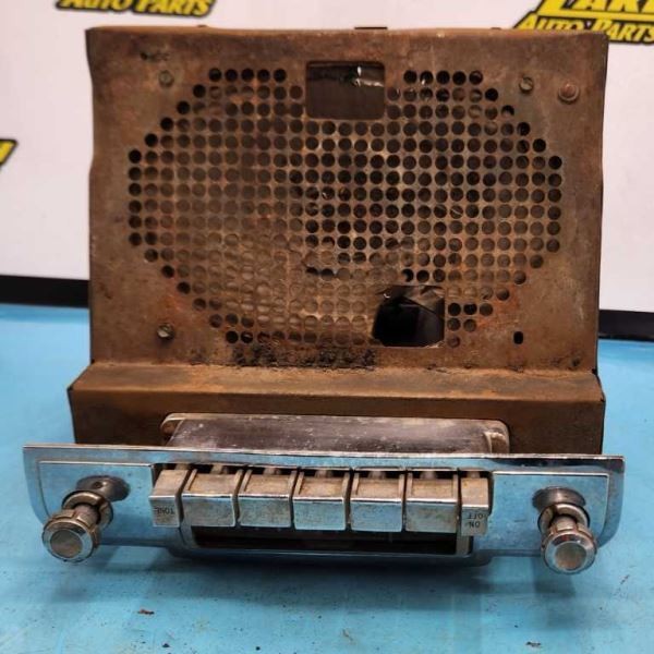 AM/PB RADIO FOR PARTS FITS 1948 CADILLAC 1080382