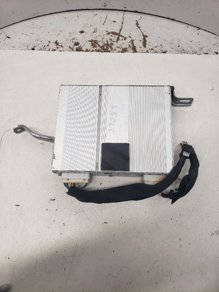 2002-2006 Toyota Camry Radio Amplifier Stereo Receiver OEM 1456679