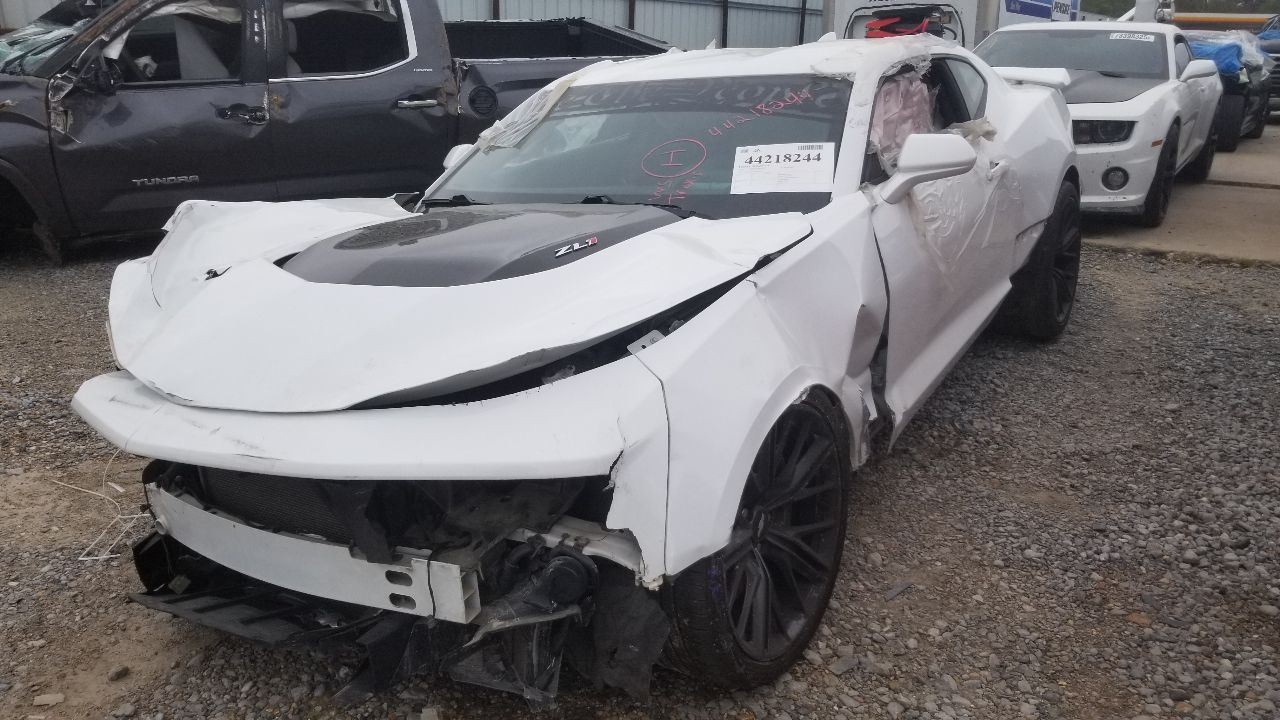 18 CHEVY CAMARO RADIO AUDIO CONTROL PANEL DISPLAY SCREEN 84351293