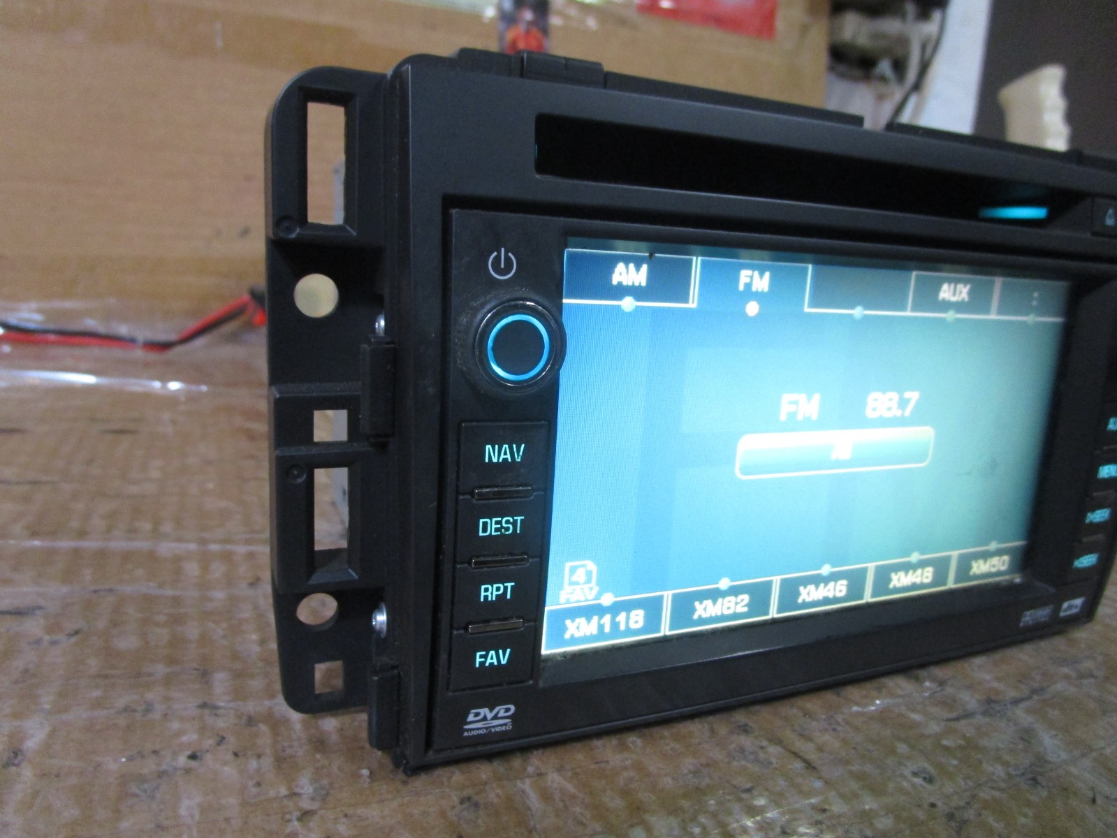 07-14 Chevy Tahoe Radio Stereo Navigation CD Player Receiver Display 15882766