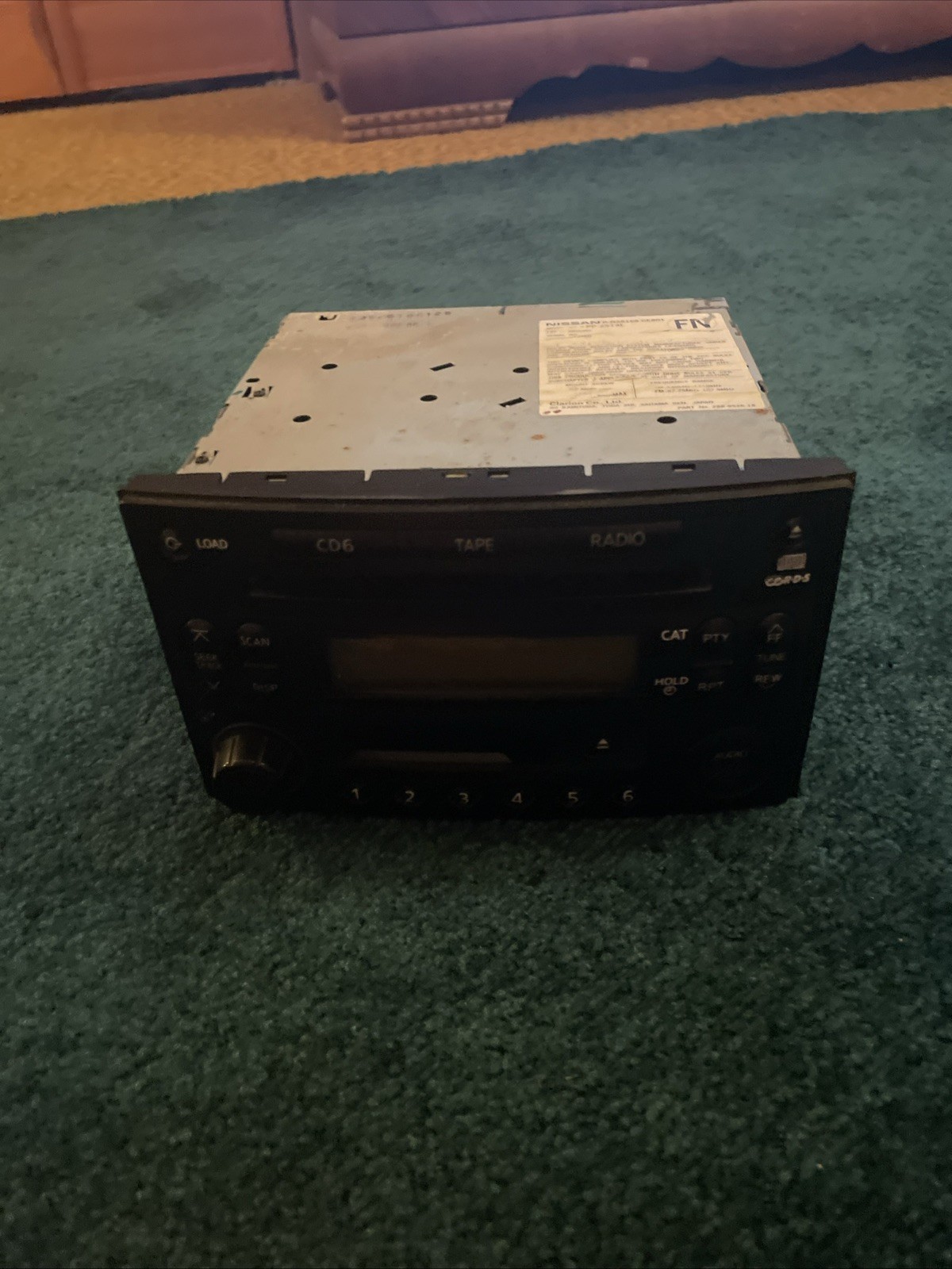 Nissan Frontier Am Fm Radio CD 28185EA001 2004-2008 OEM