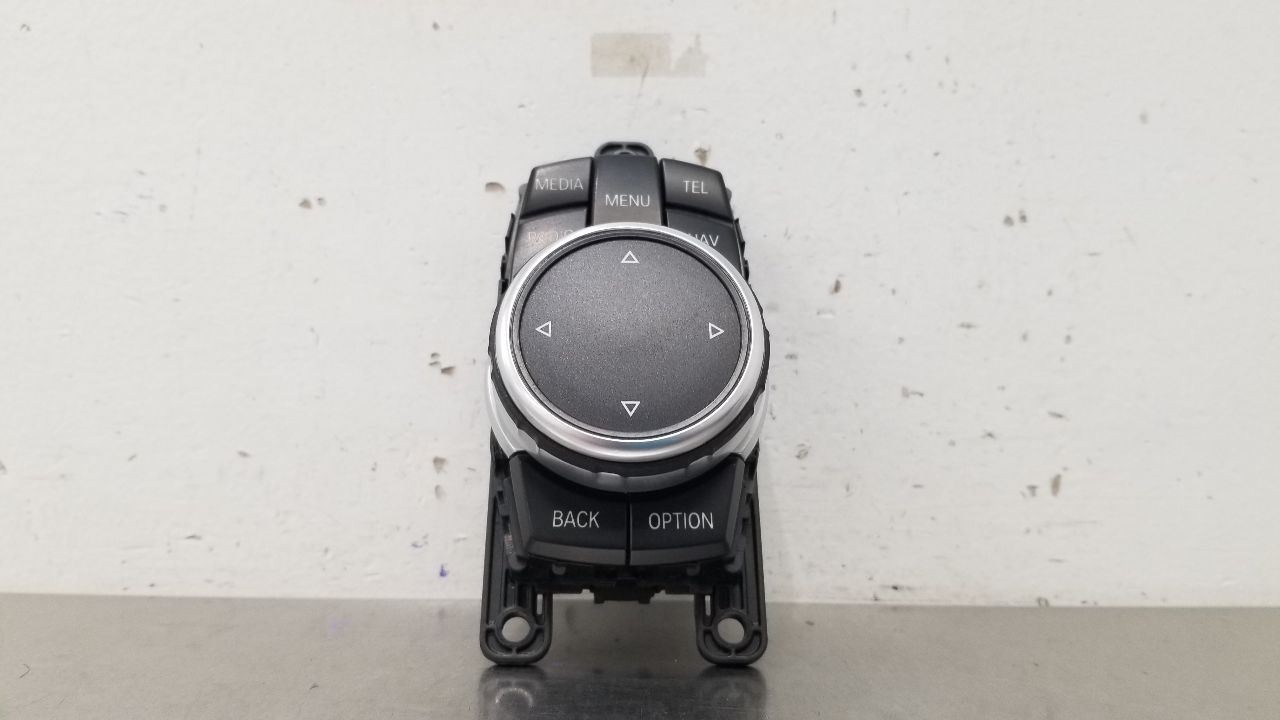 15 BMW M6 F06 RADIO AUDIO CONTROL PANEL 65829350731