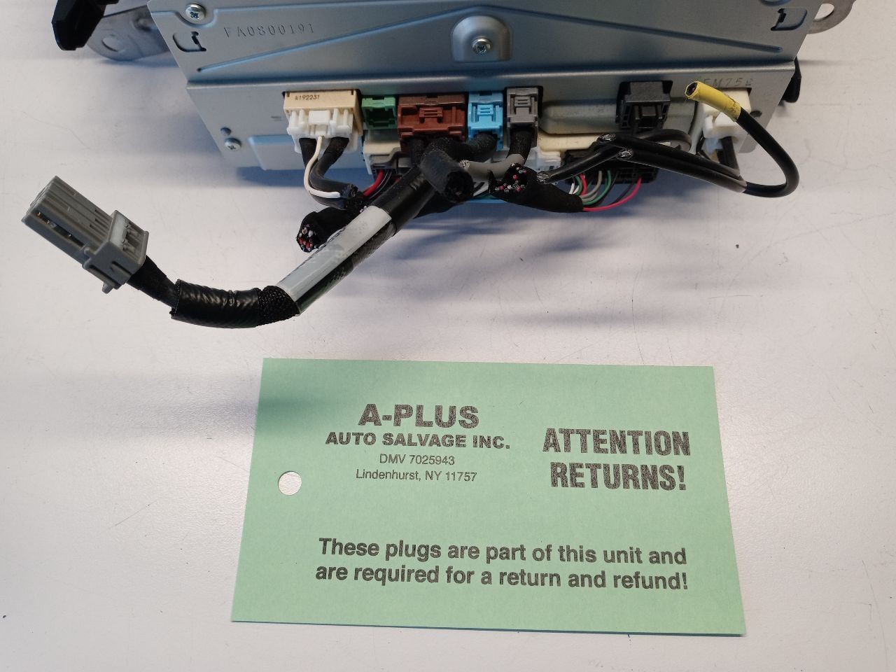 2019 Lexus ES300H OEM Radio Receiver Unit ID 86120-064440 12.3” Screen