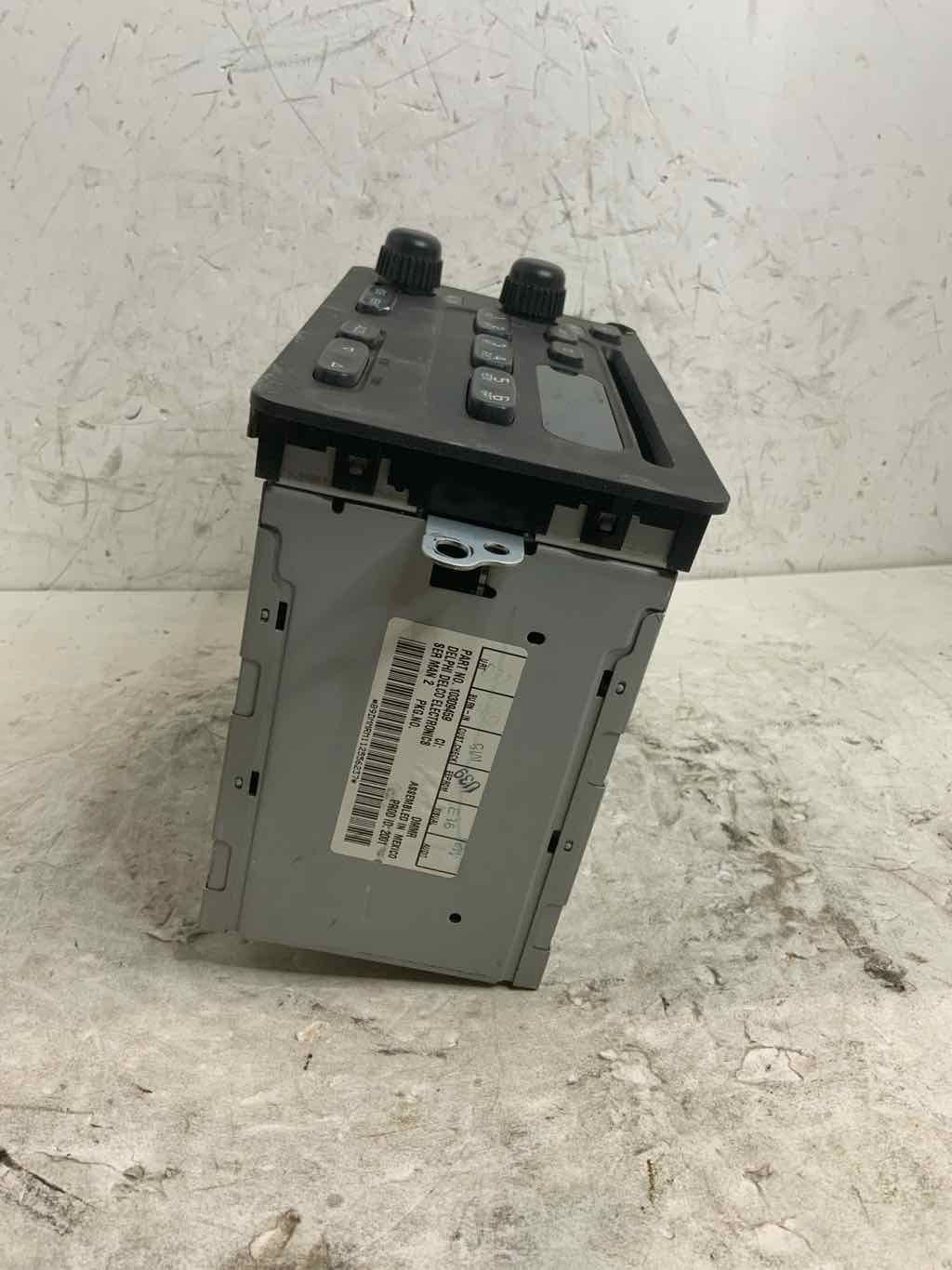 00-05 Chevrolet Cavalier Audio & Visual Equip Radio 10309459 AM/FM/CD 638-1230F
