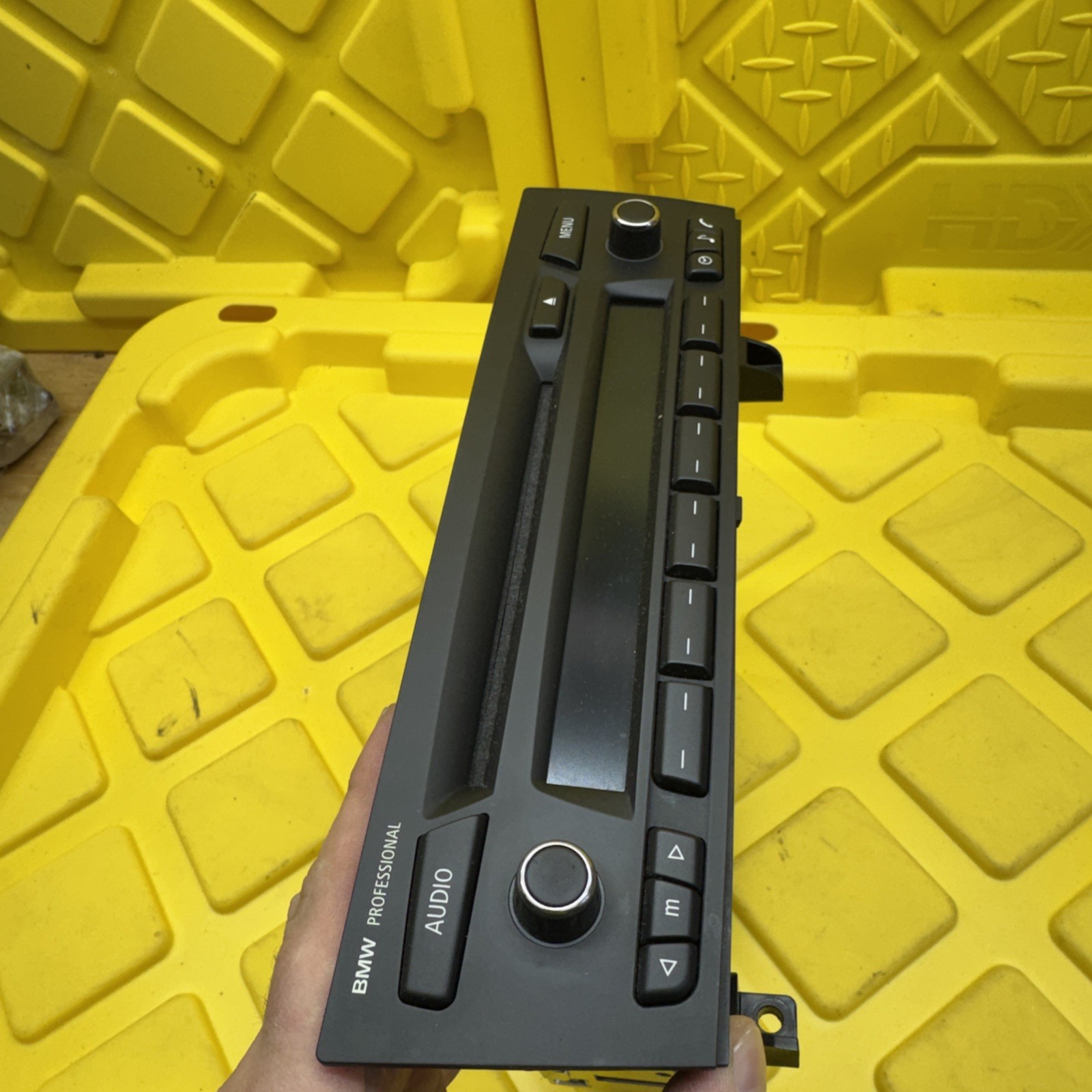 10-13 BMW 135i E82 E88 E90 E93 CD Radio Professional Receiver CD Player OEM