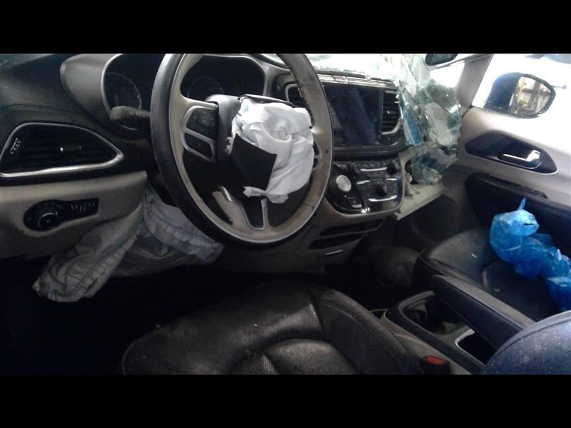 2018-2020 CHRYSLER PACIFICA RADIO DASH DISPLAY SCREEN RECEIVER PLANEL 68316174AB