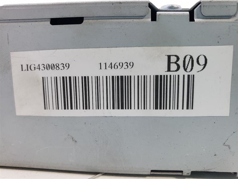 2001-2006 Hyundai Santa Fe Radio AM FMstereo-cd Single Disc OEM 377851