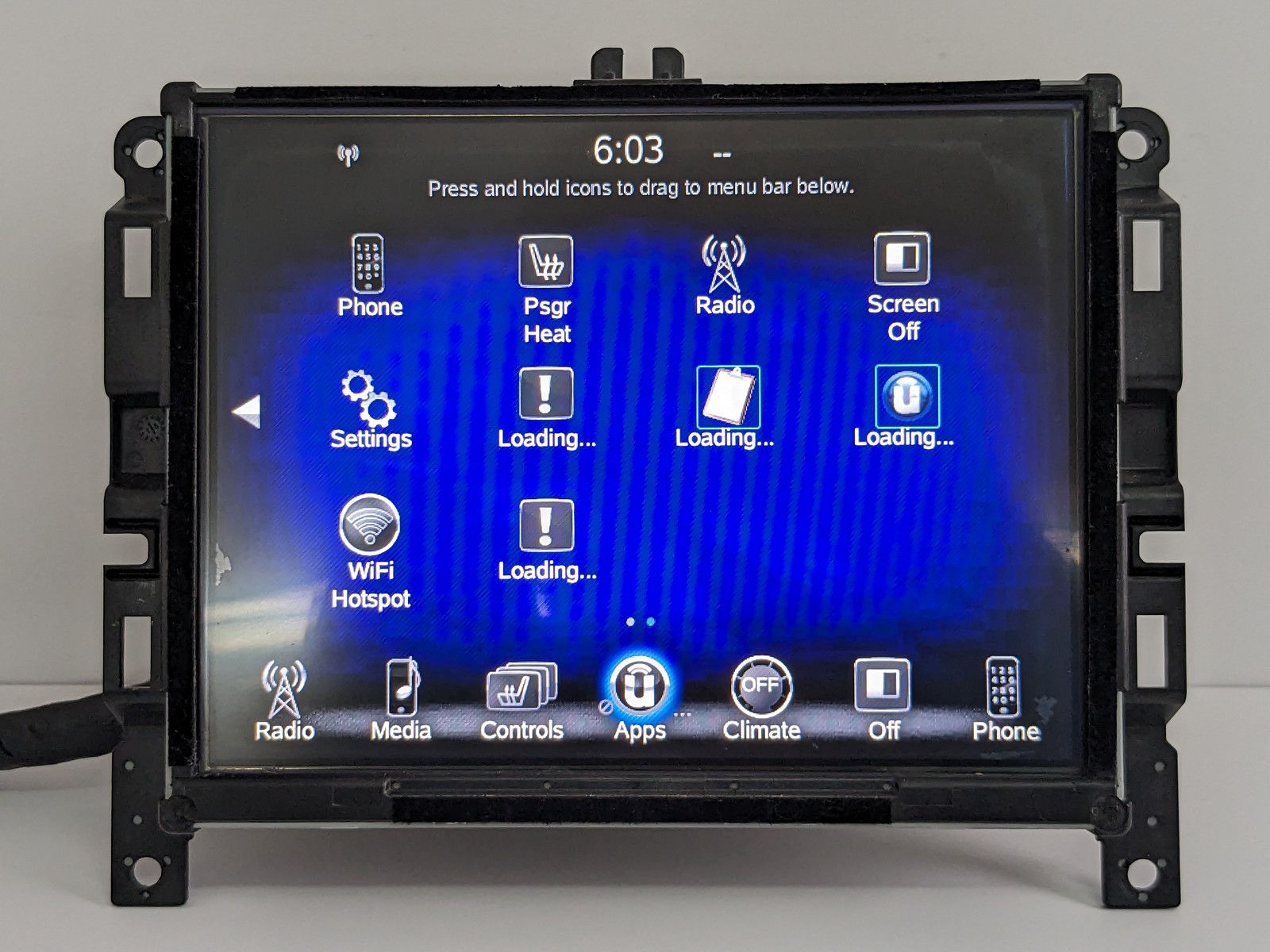 15-17 Chrysler 200 VP3 NA 8.4″ Touch Screen Multi Media AM FM Radio WITH CODE