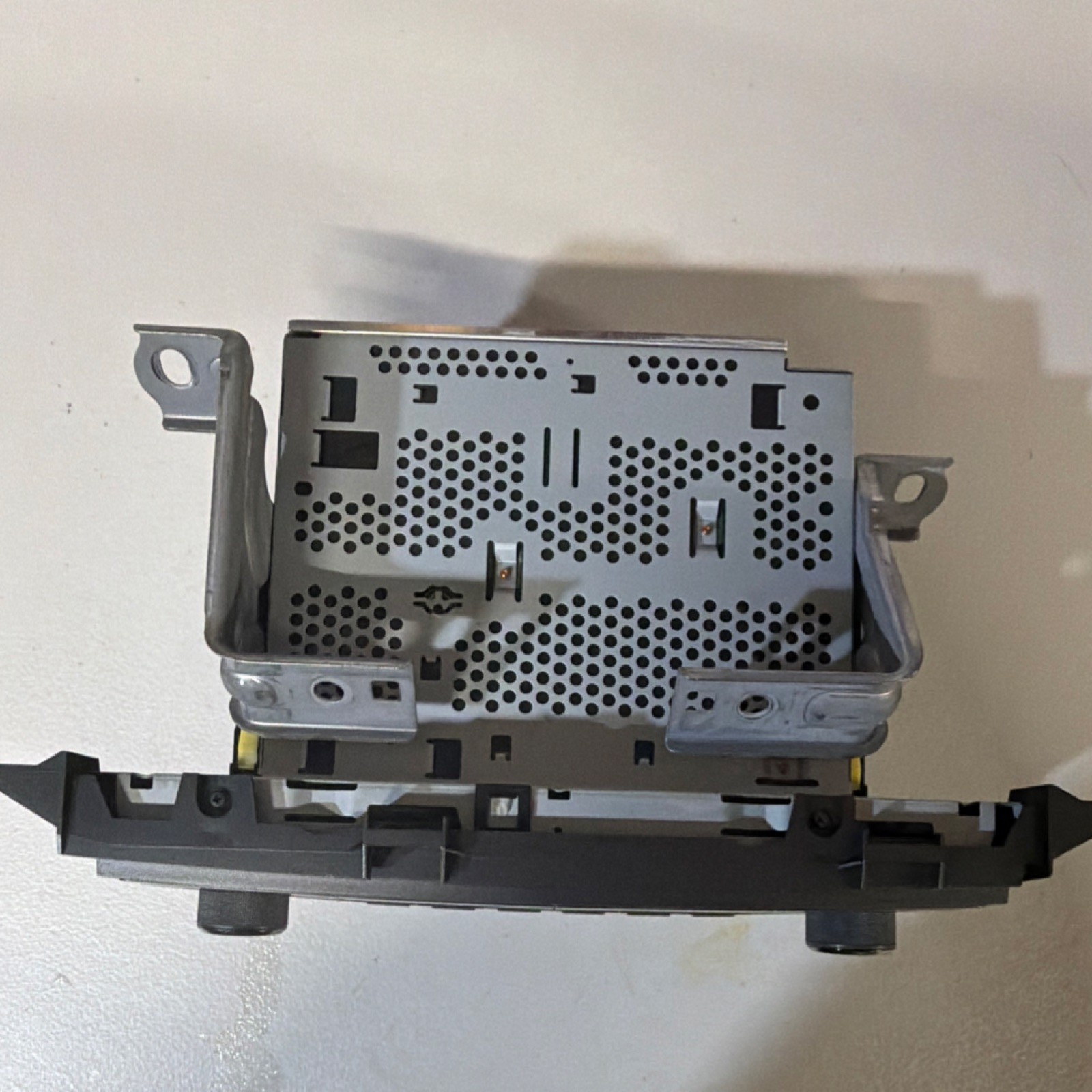 2011-2014 TOYOTA SIENNA AM/FM RADIO DISC CD MP3/WMA PLAYER 86120-08270 OEM
