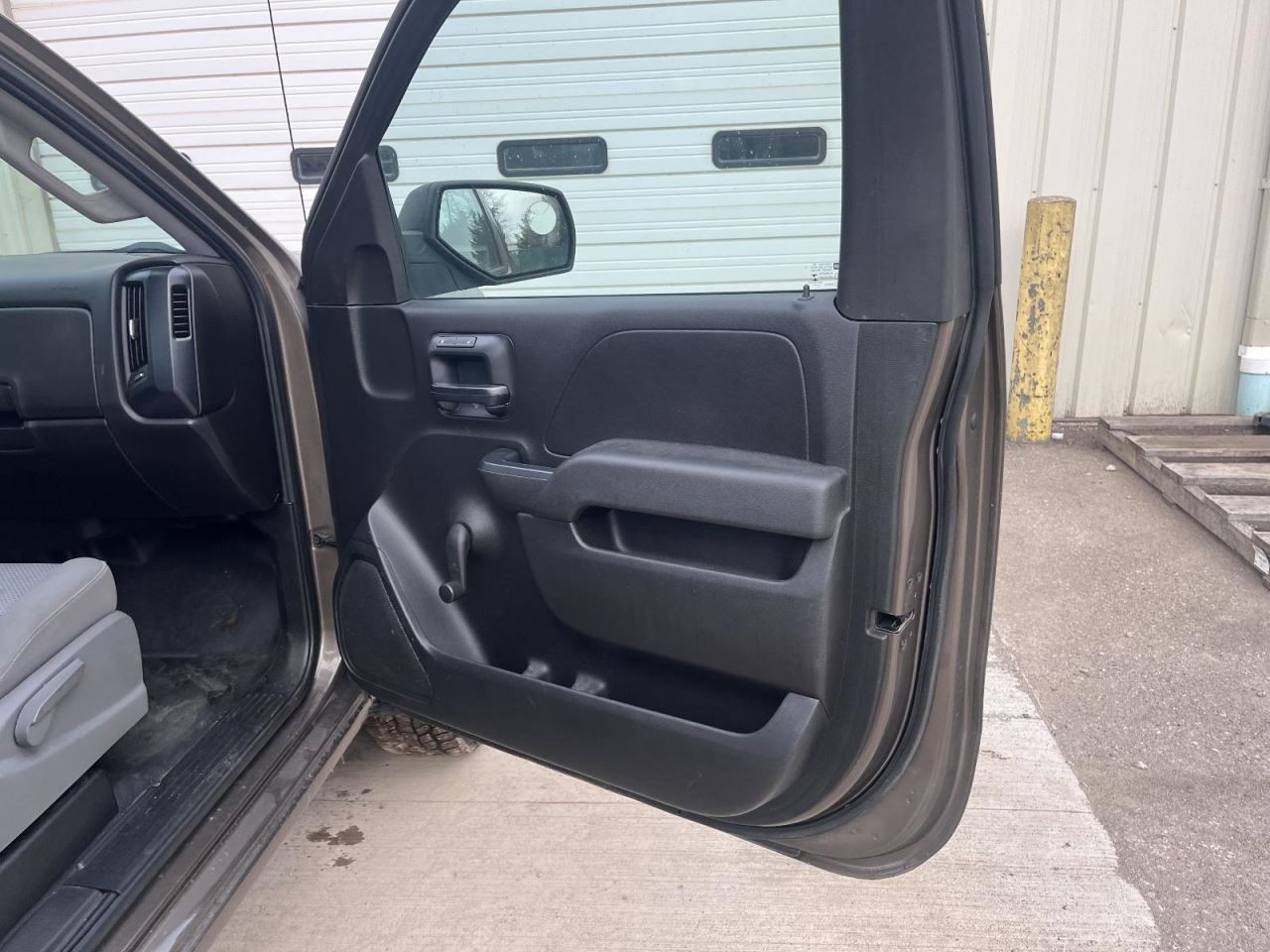 2014 Chevrolet Silverado 1500 Radio Control Panel OEM